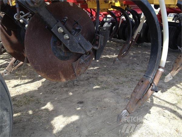 Bourgault 5710 Mechanické secí stroje