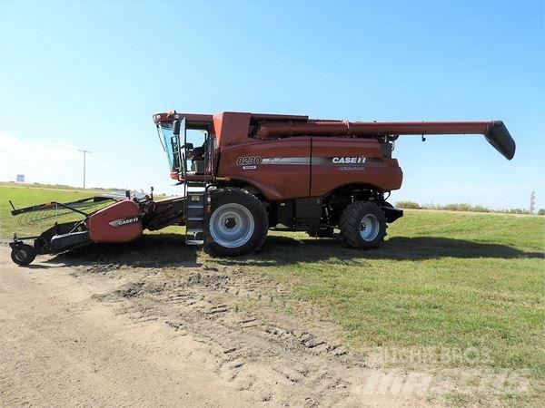 Case IH 8230 Sklízecí mlátičky