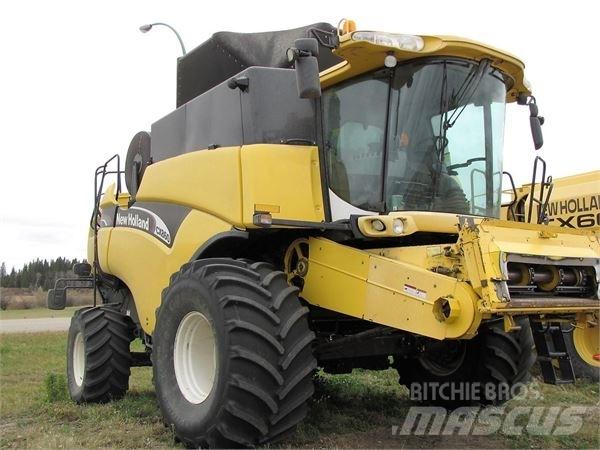 New Holland CX860 Sklízecí mlátičky