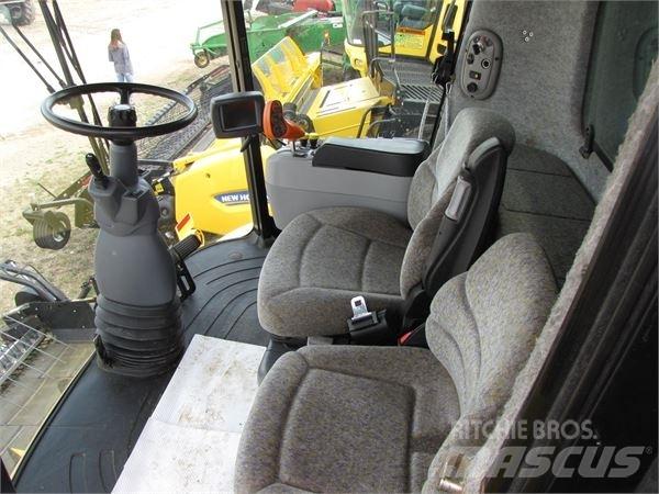 New Holland CX860 Sklízecí mlátičky