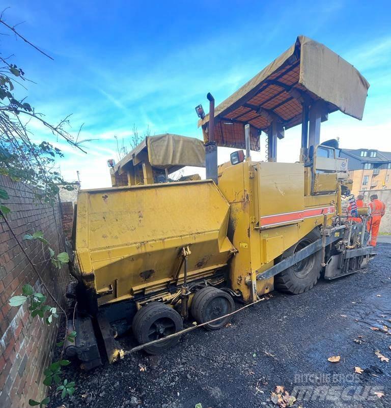 CAT AP600 Paver Finišery