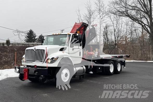 Fassi F335A Lesnické jeřáby