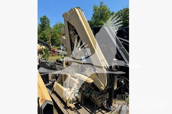 Hiab 8108-2 Lesnické jeřáby