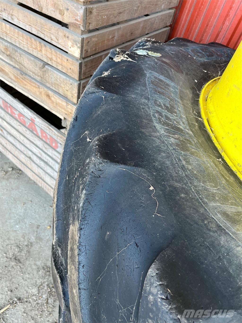  650/65X42 DUBBELMONTAGE Pneumatiky, kola a ráfky