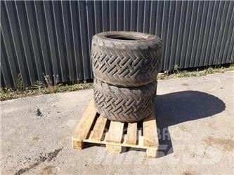 BKT Däck 31x15,5-15 Pneumatiky, kola a ráfky