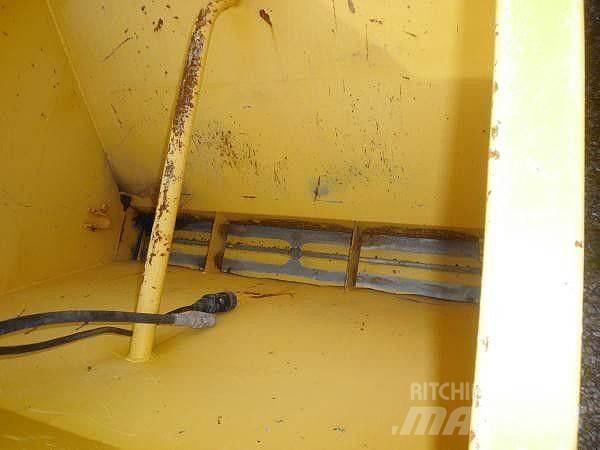 Broddway Falköping Sypače písku a soli