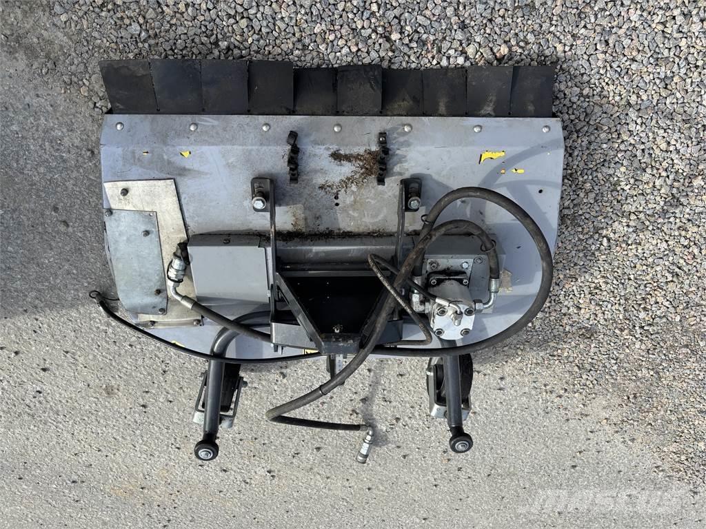 Egholm 2100 med Redskap Užitkové stroje