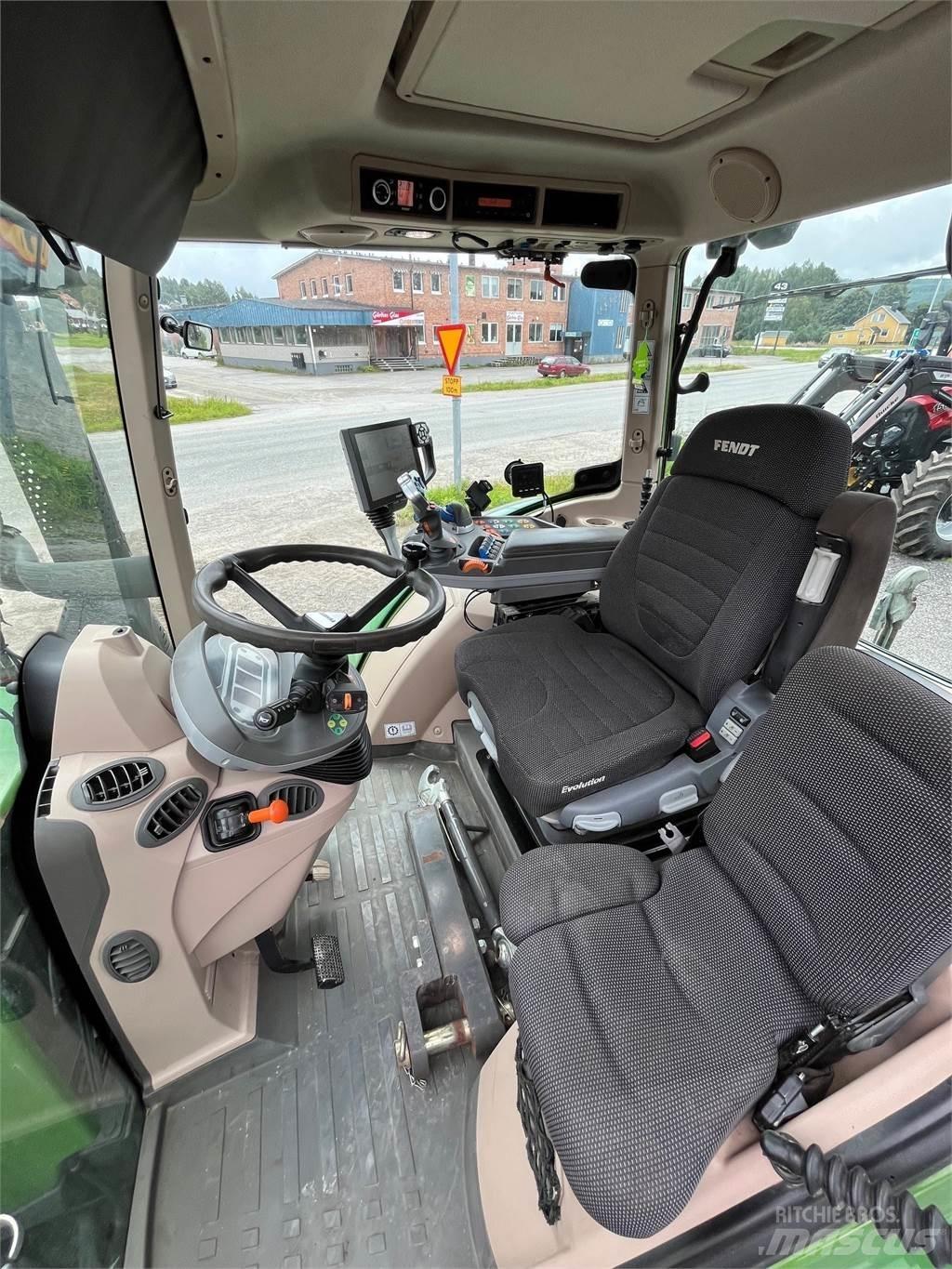 Fendt 720 VARIO Traktory