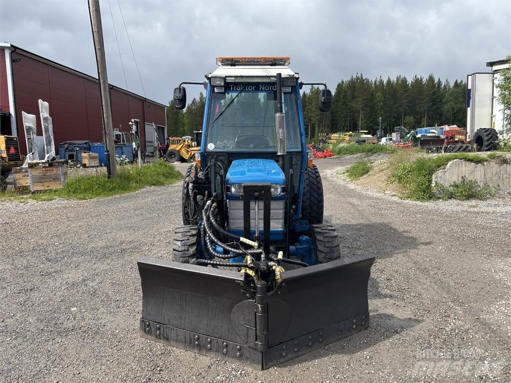 Ford 1920 4WD Traktory