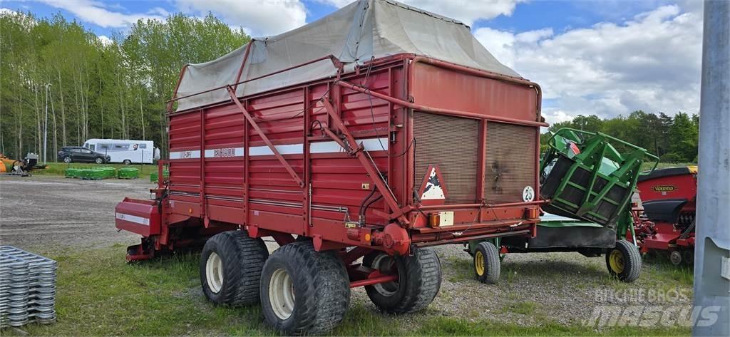 JF 3500 HACKVAGN Samosběrné vozy