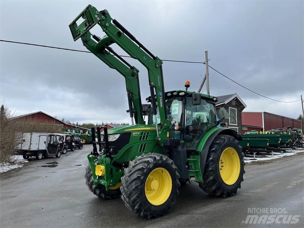John Deere 6130R Traktory