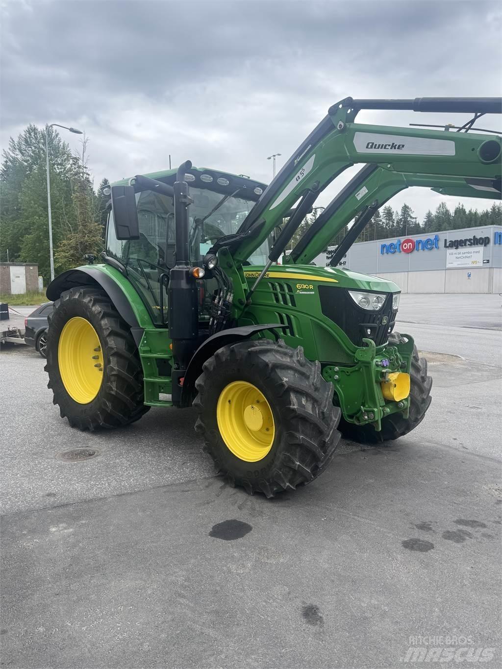 John Deere 6130R Traktory