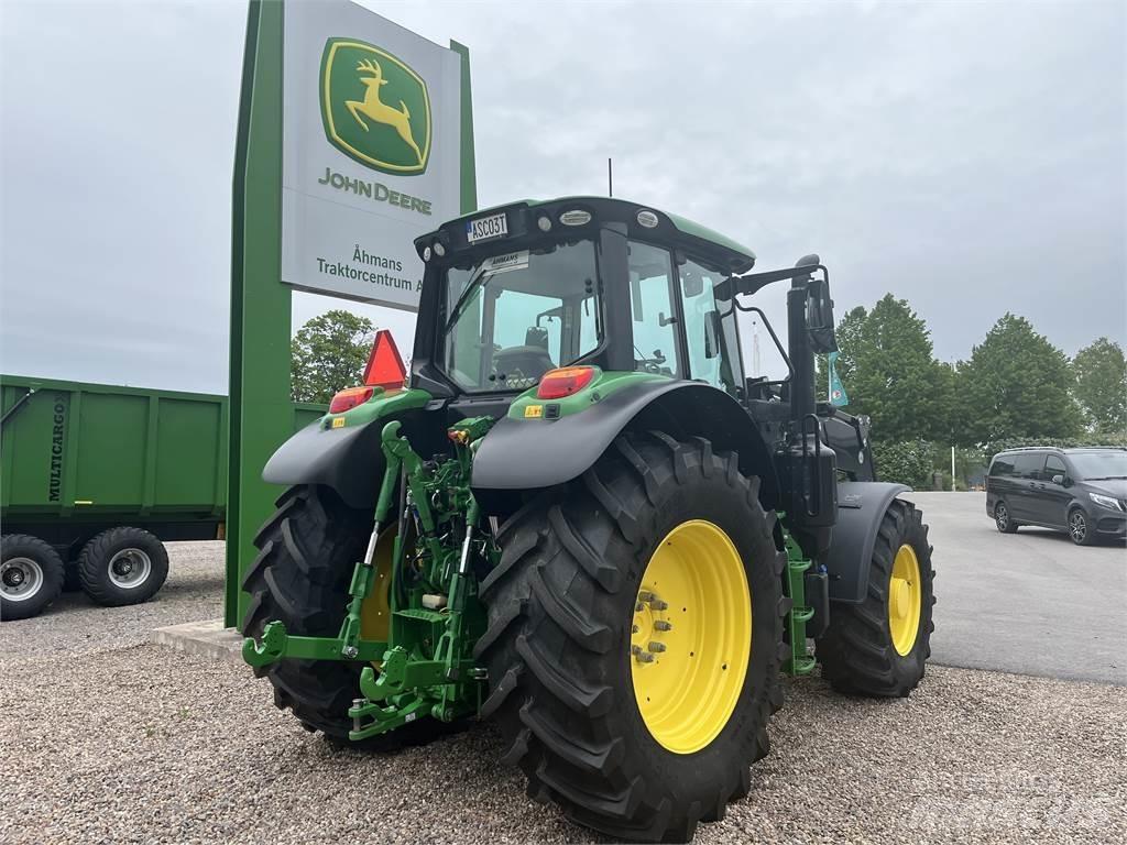 John Deere 6155M Traktory