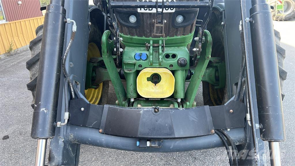 John Deere 6170M Traktory