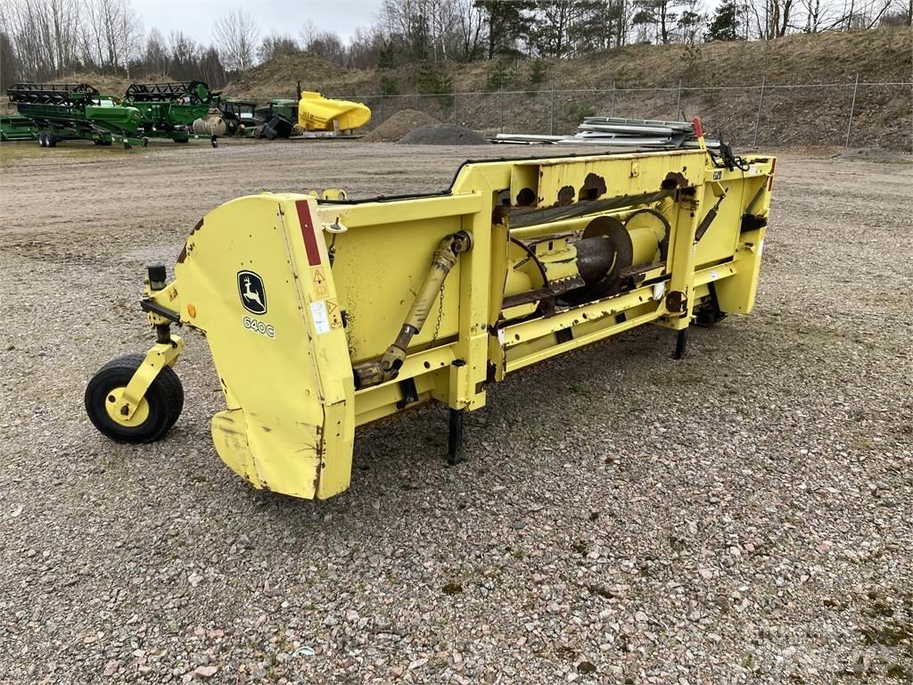 John Deere 640C Pick-up Sekačky s vlastním pohonem - příslušenství