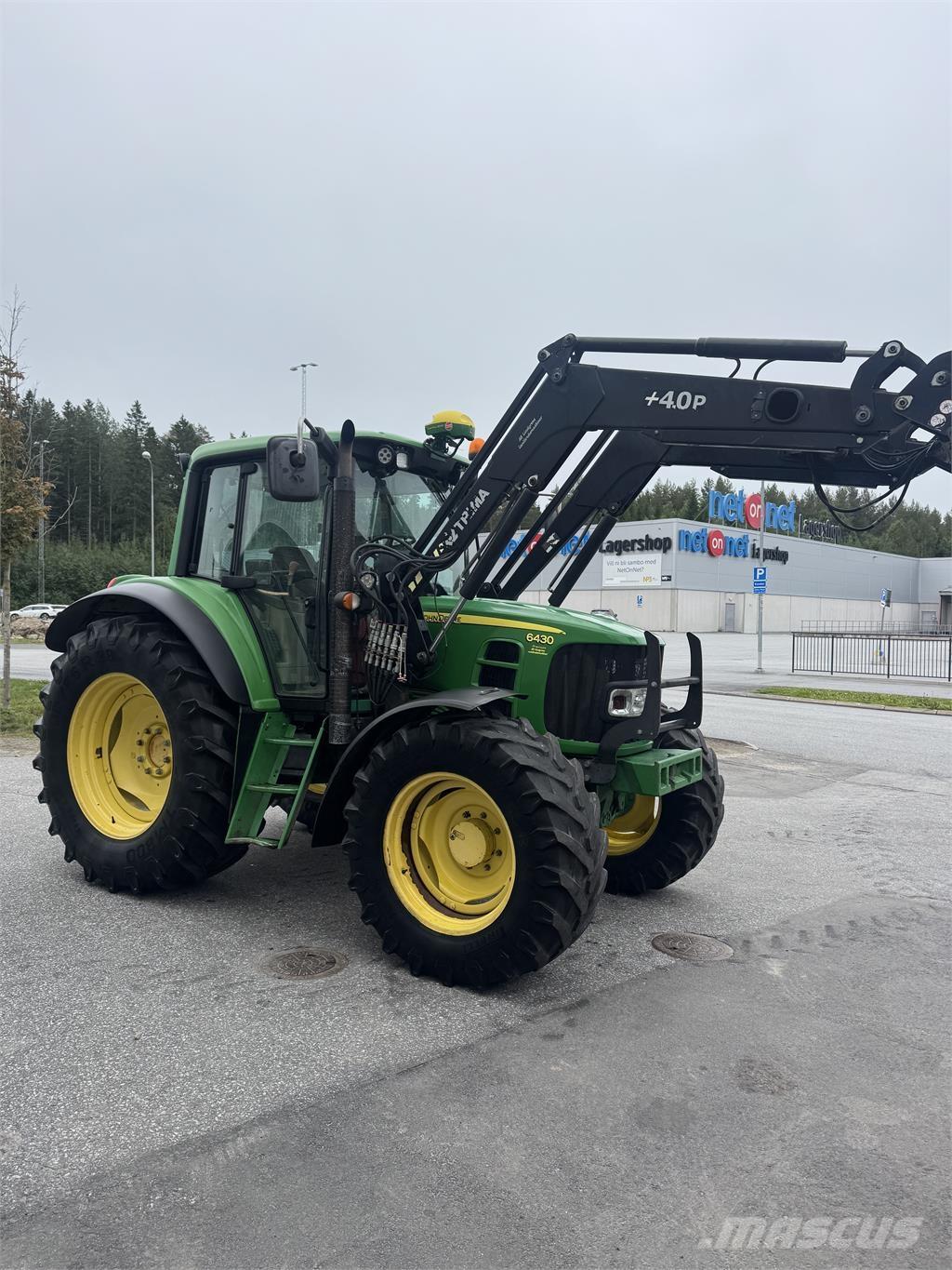 John Deere 6430 Premium Traktory