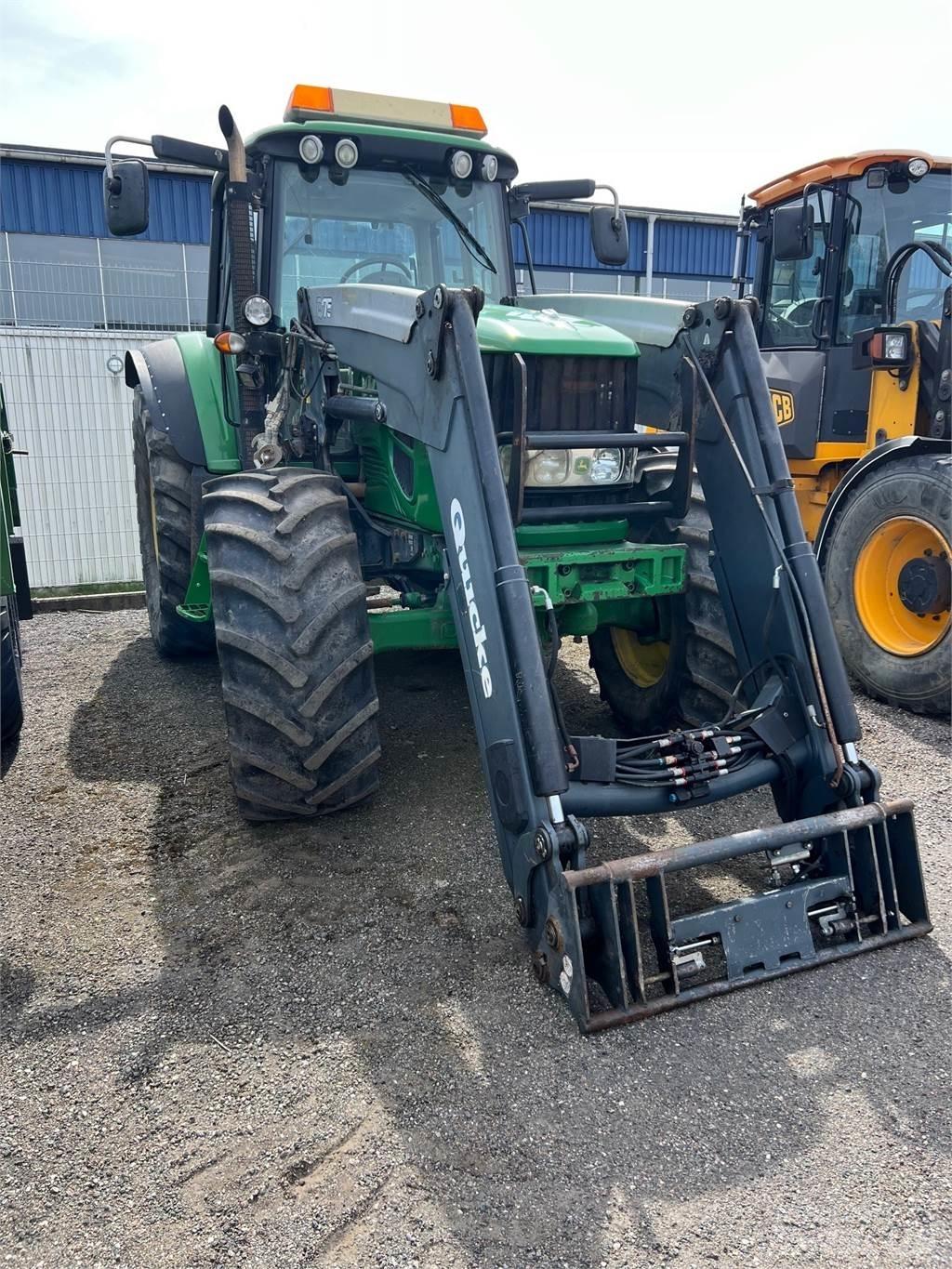 John Deere 6930 TRAKTOR Traktory