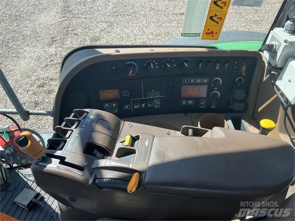 John Deere 7930 Traktory