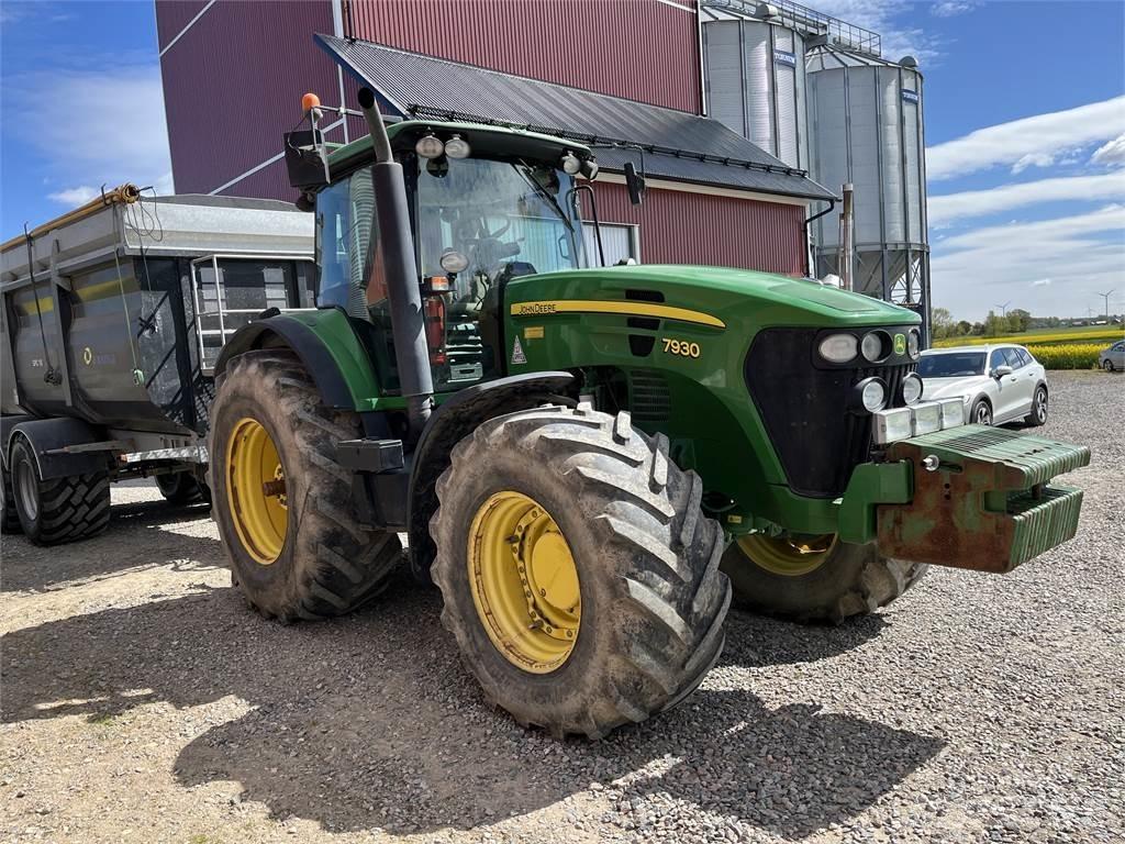 John Deere 7930 TRAKTOR Traktory