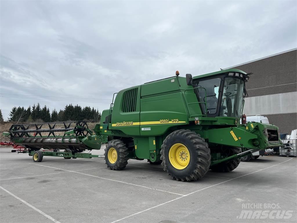 John Deere 9560i WTS Sklízecí mlátičky