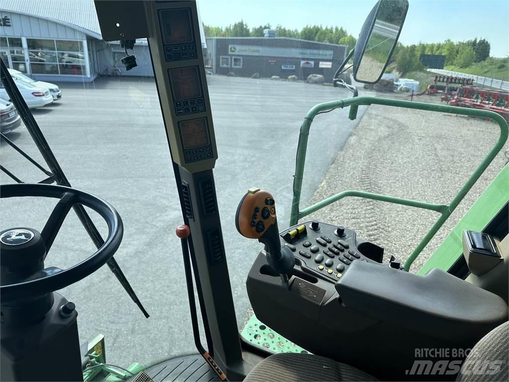 John Deere 9660 WTS Sklízecí mlátičky