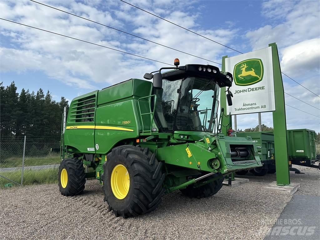 John Deere T550 Sklízecí mlátičky