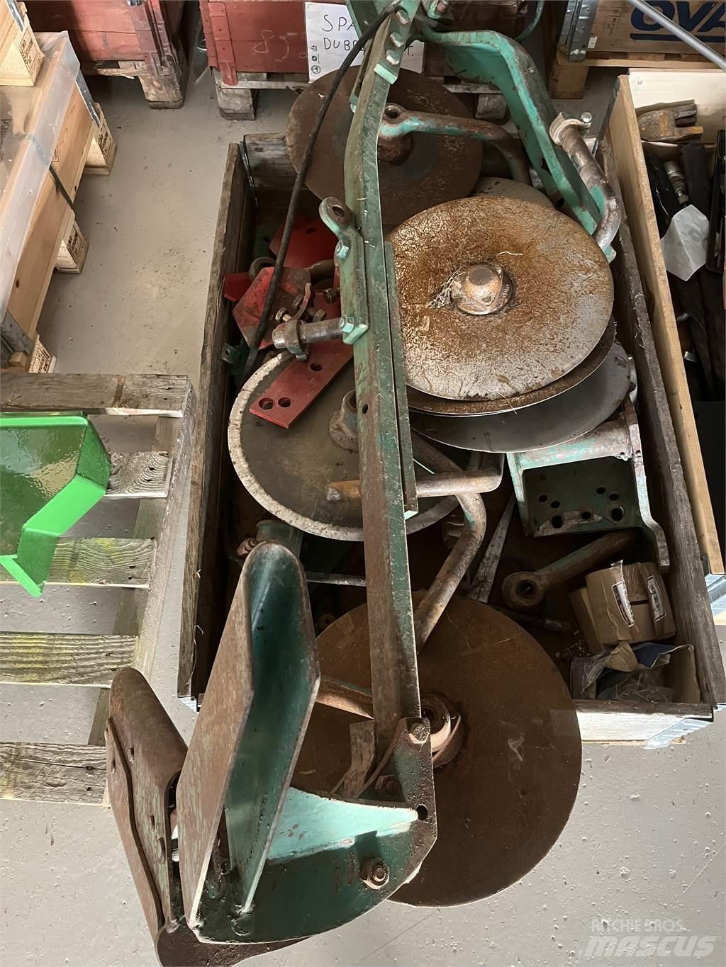 Kverneland EG85-160-4 Oboustranné pluhy