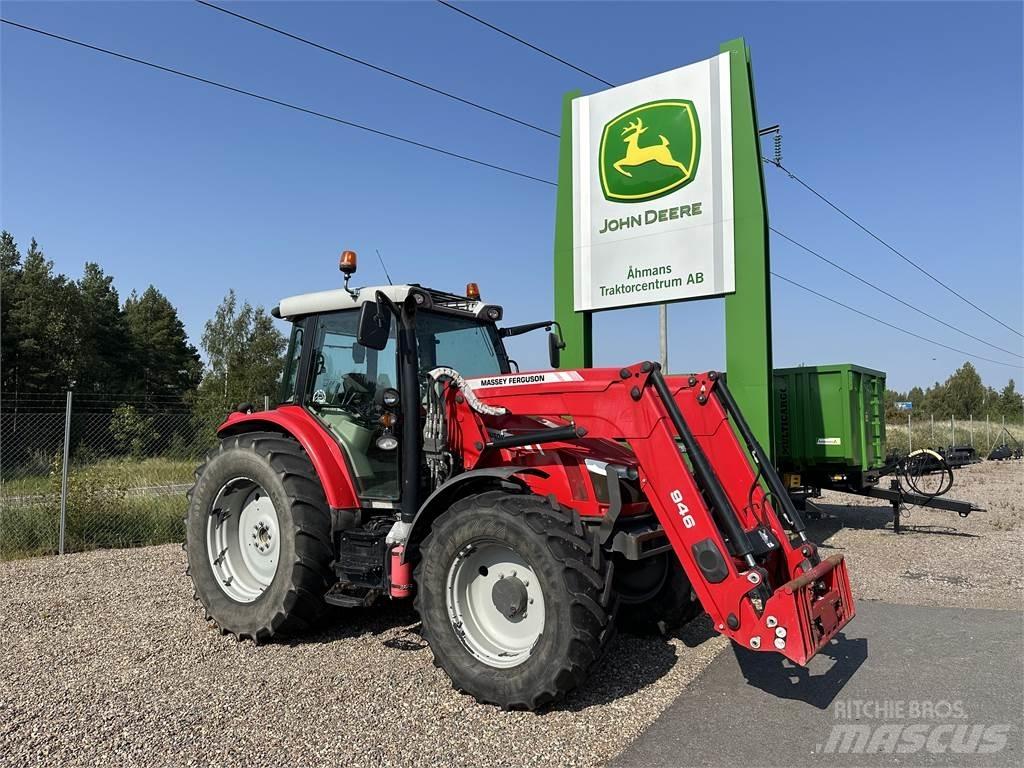 Massey Ferguson 5712 Traktory