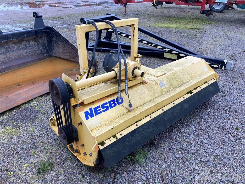 Nesbo KG200 Stroje na sklizeň pícnin-příslušenství