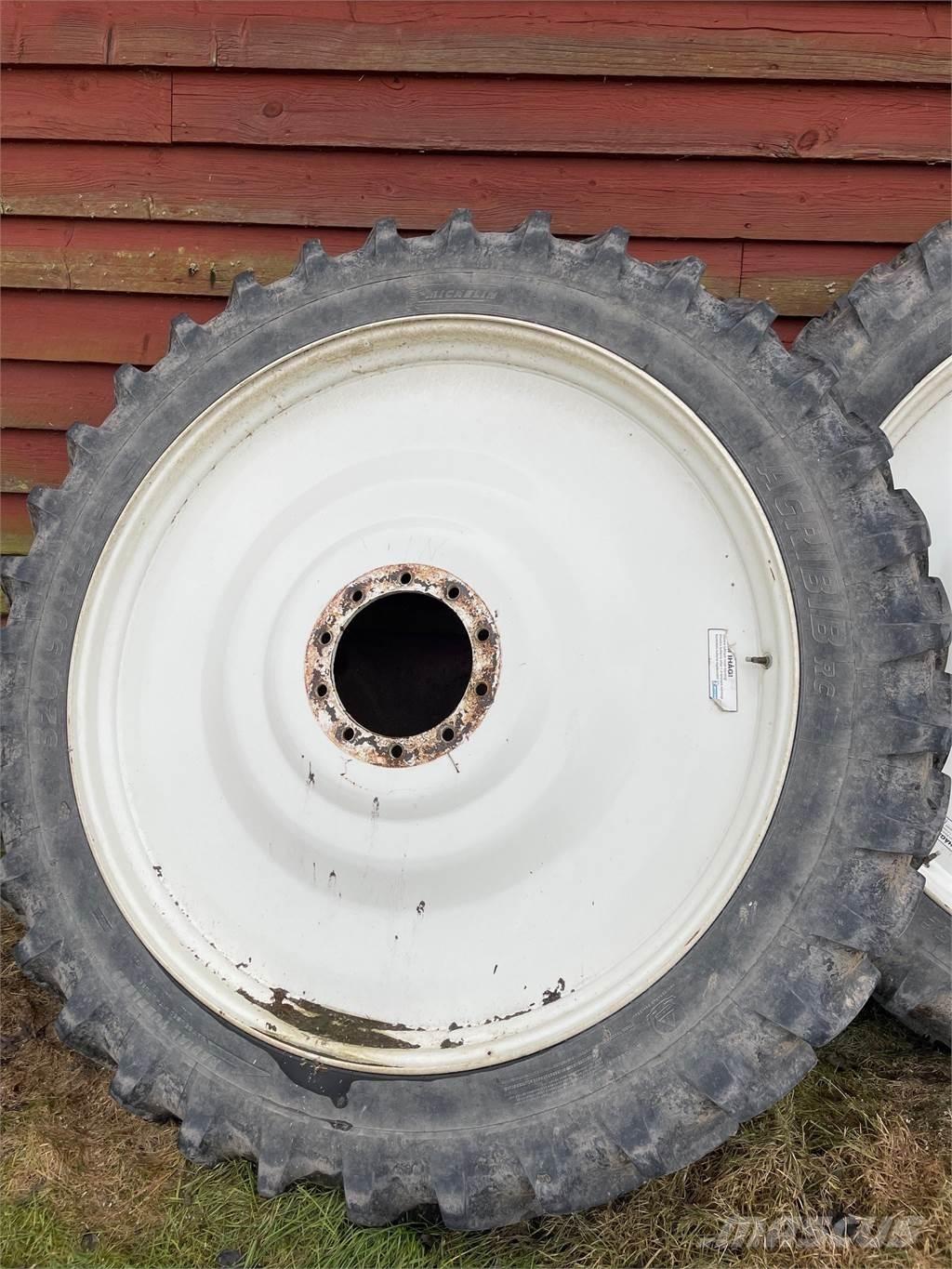  RADODLINGSHJUL Pneumatiky, kola a ráfky