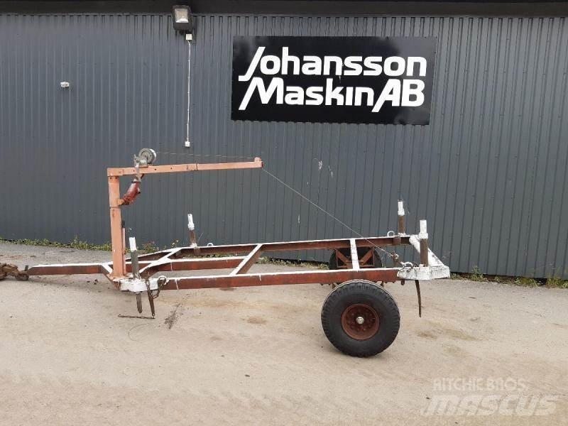  Skogvagn med vinch Lesnické přívěsy