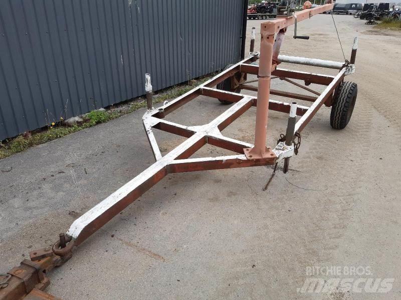  Skogvagn med vinch Lesnické přívěsy