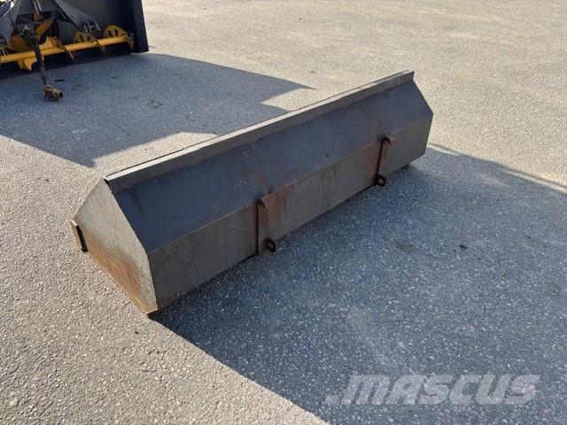  SNÖSKOPA 200 ÅLÖ TYP3 Další příslušenství k traktorům