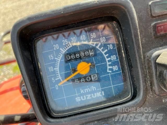 Suzuki Quadrunner 250 Terénní vozidla