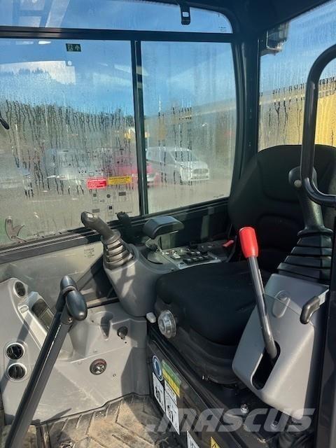 Yanmar SV19 GRÄVARE Kolové nakladače