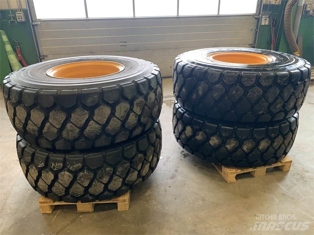 Yokohama RB31 Pneumatiky, kola a ráfky