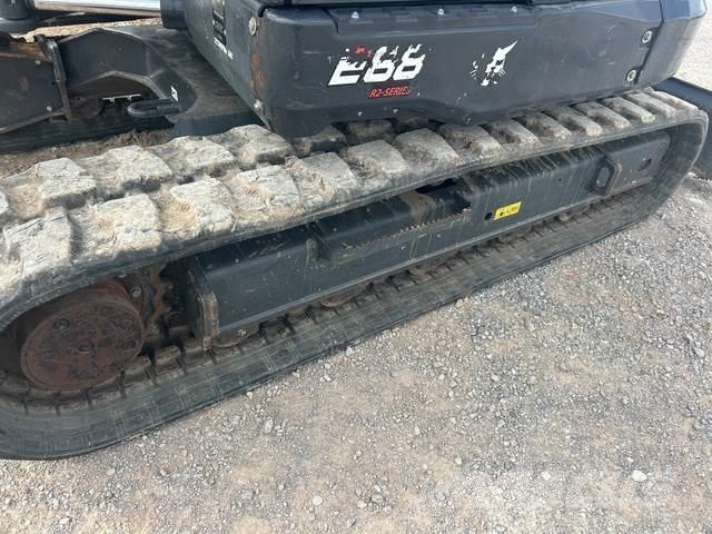Bobcat E88 Midi rýpadla 7t - 12t