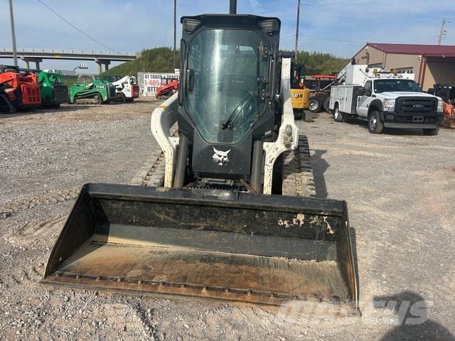Bobcat T76 Smykem řízené nakladače