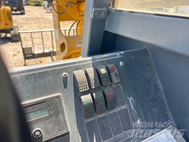 Gehl RS6-34 Teleskopické manipulátory