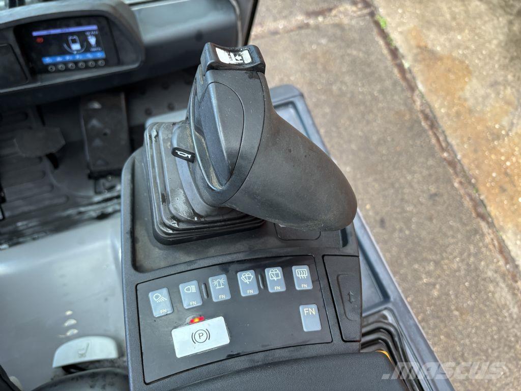 Jungheinrich EFG 216k Akumulátorové vozíky