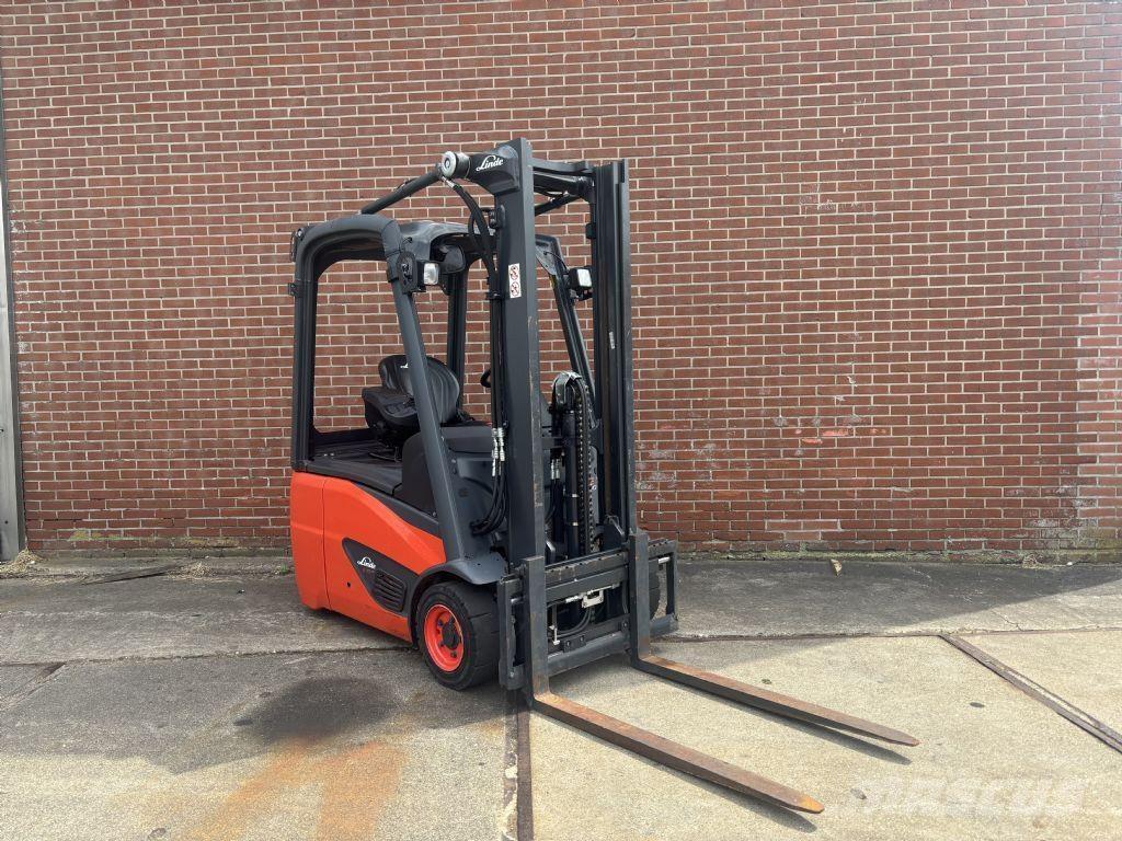 Linde E15-02 Akumulátorové vozíky