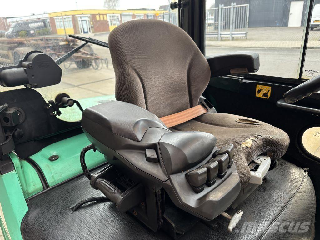 Mitsubishi FD35N Dieselové vozíky