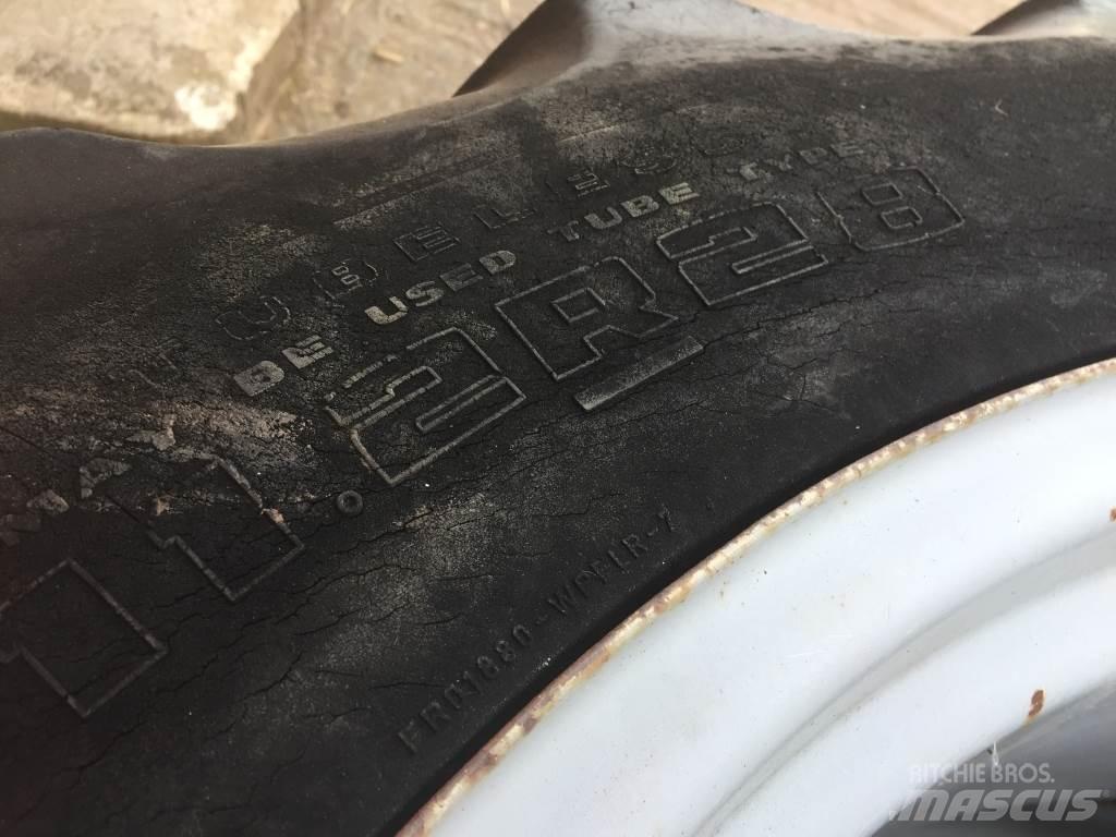 Goodyear  Další příslušenství k traktorům