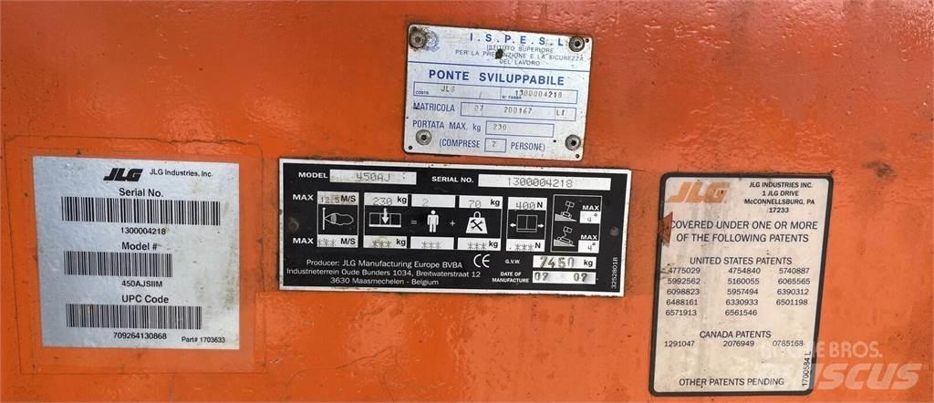 JLG  Kloubové plošiny