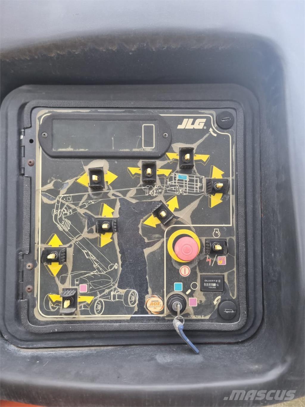 JLG 1250 AJP Kloubové plošiny