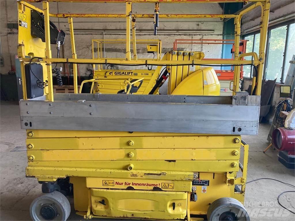 JLG 2630 ES Nůžková zvedací plošina