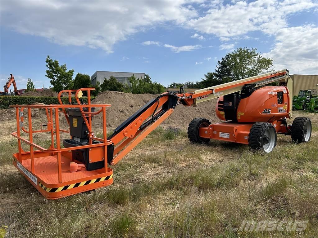 JLG 600AJ Kloubové plošiny