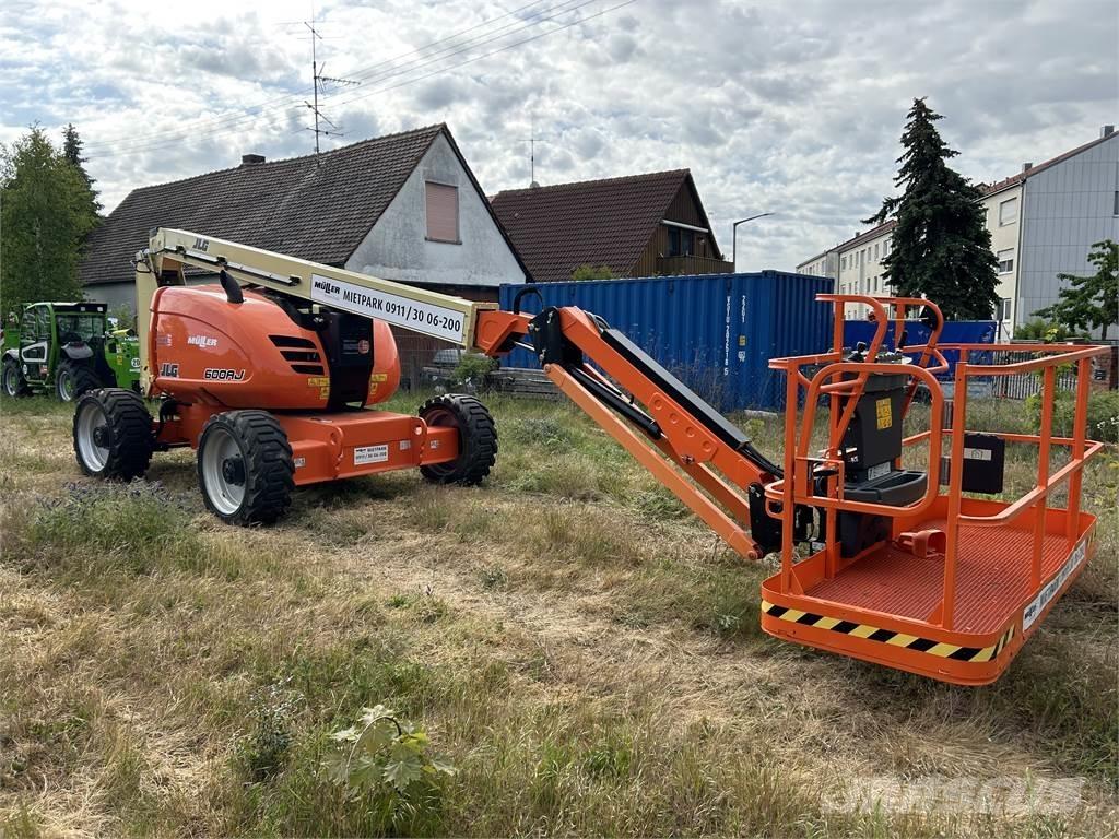 JLG 600AJ Kloubové plošiny