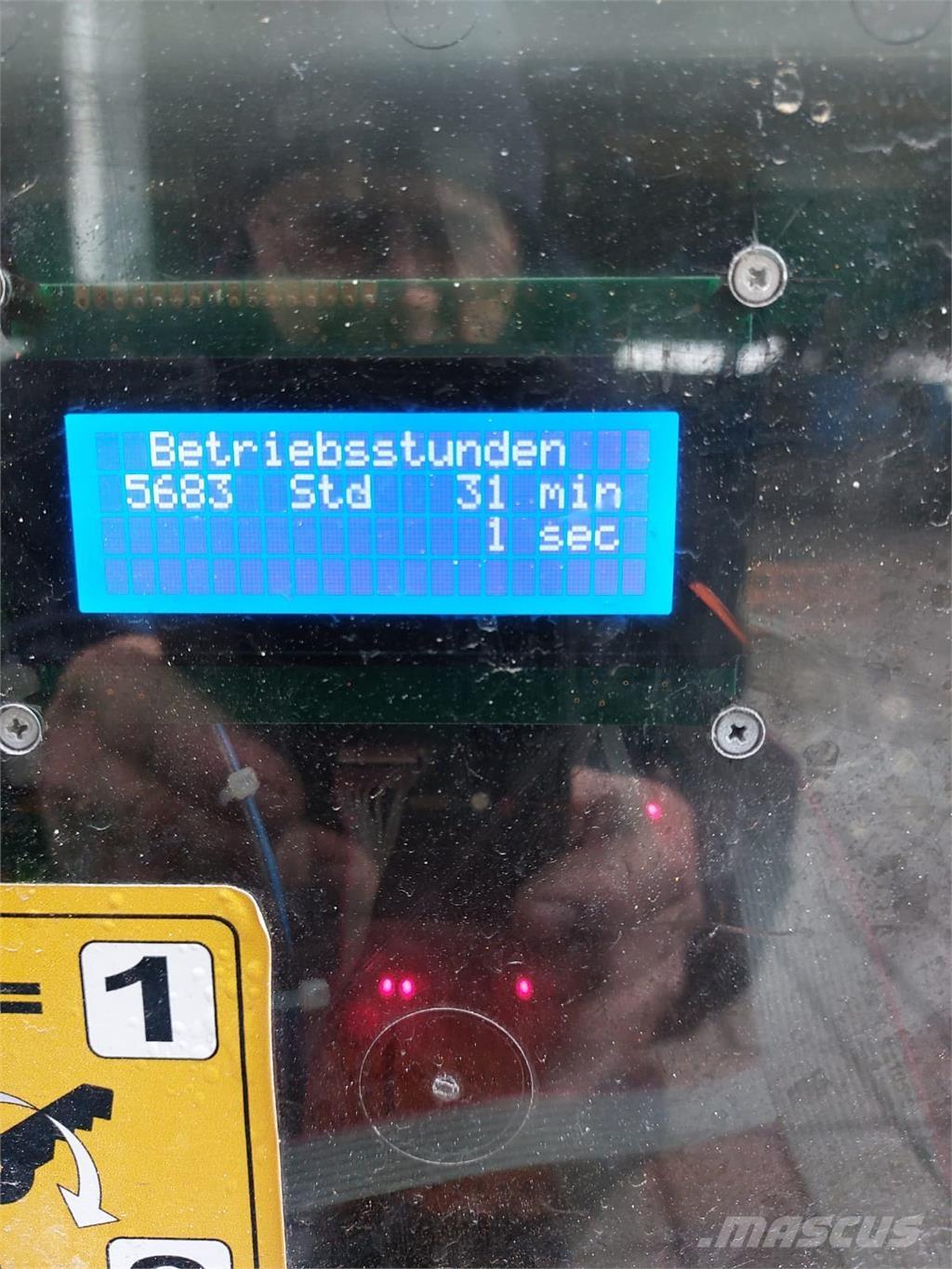 PB S171-12ES Nůžková zvedací plošina