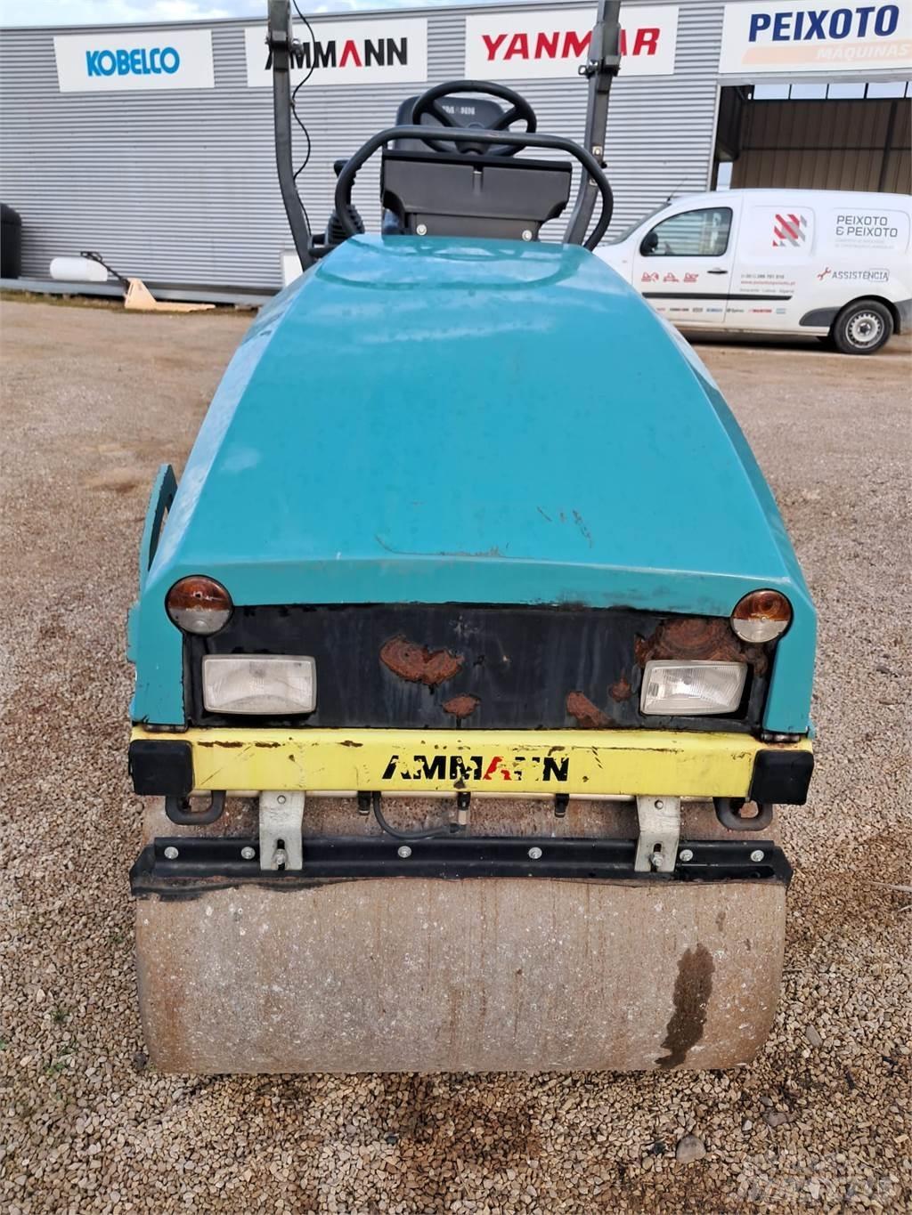 Ammann ARX23 Tandemové válce